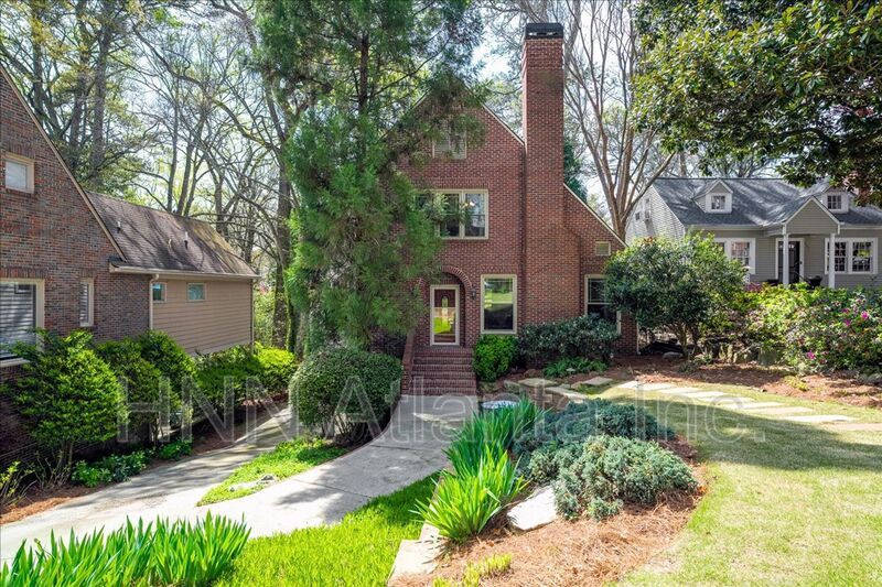 Classic Comfort Meets Modern Style in Garden Hills property image