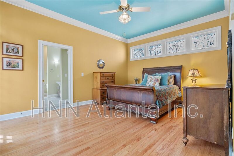 Classic Comfort Meets Modern Style in Garden Hills property image