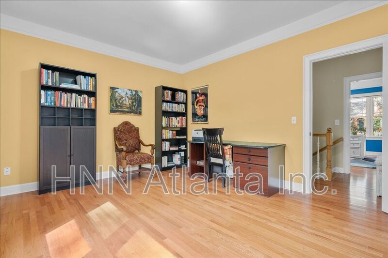 Classic Comfort Meets Modern Style in Garden Hills property image