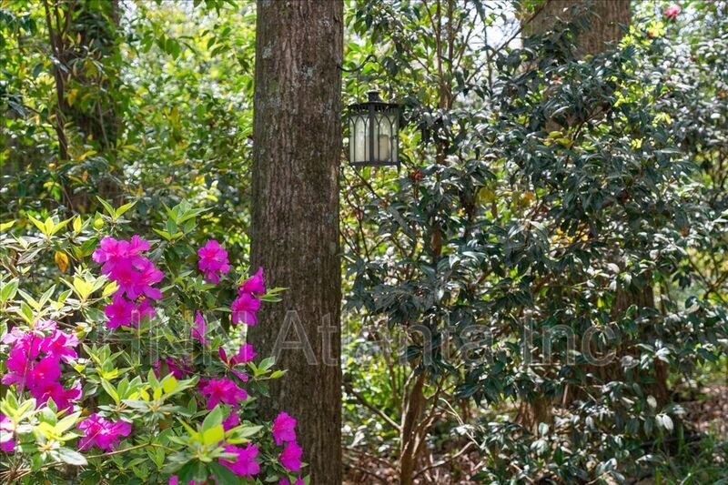 Classic Comfort Meets Modern Style in Garden Hills property image