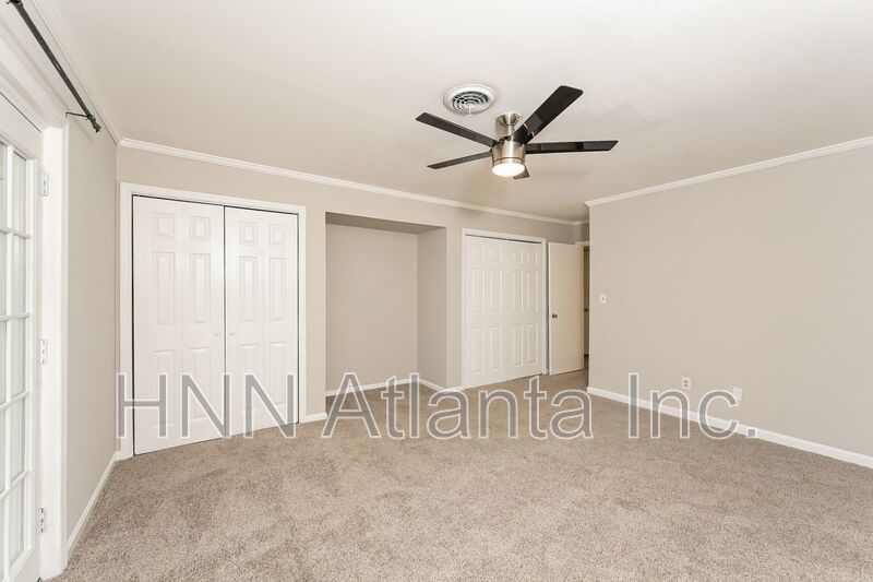 Beautifully Updated Condo Minutes from Downtown Athens property image