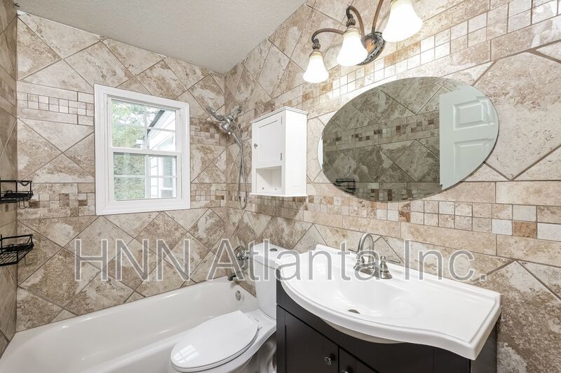 Your Peaceful Escape in the Heart of East Atlanta property image