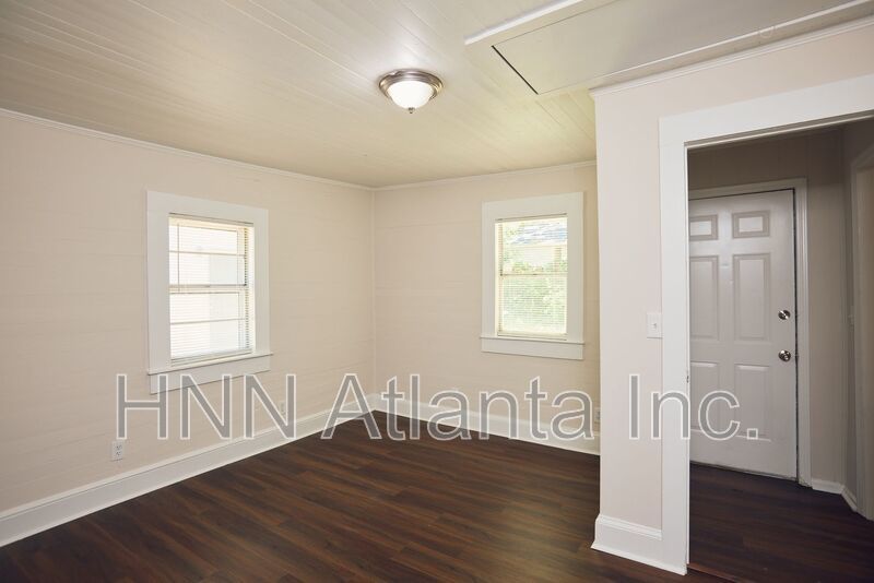 Charming Stone Cottage in the Heart of Decatur property image