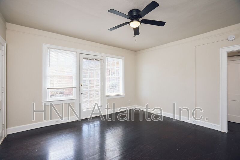Spacious 1/1 in Midtown Neighborhood property image