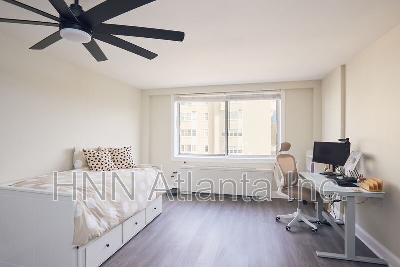 Furnished Buckhead Studio in Prime Peachtree Location property image