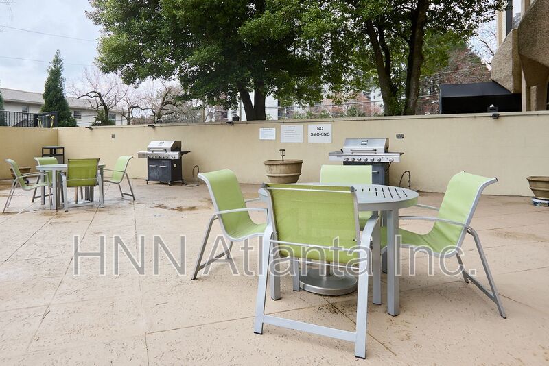 Furnished Buckhead Studio in Prime Peachtree Location property image