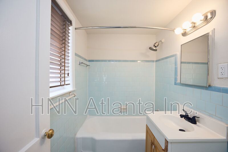 Bright & Charming 1BR Near Virginia Highlands Hotspots property image