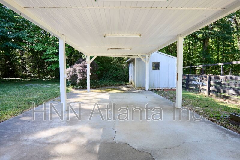 Stylish 3BR/1BA Home with Yard Near BeltLine & City Access property image