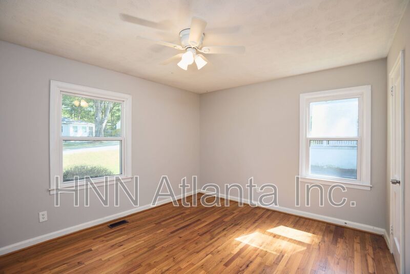 Stylish 3BR/1BA Home with Yard Near BeltLine & City Access property image