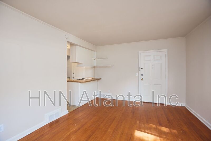 Sunlit One-Bedroom with Hardwood Floors & Easy City Access property image
