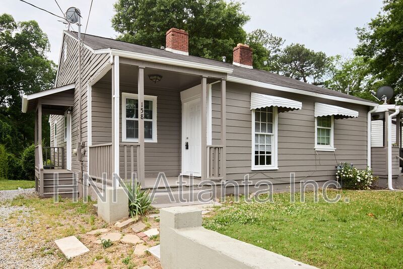 Classic Charm Meets Modern Comfort in Marietta property image