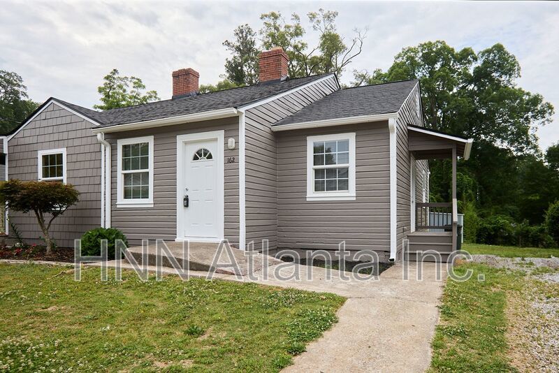 Classic Charm Meets Modern Comfort in Marietta property image