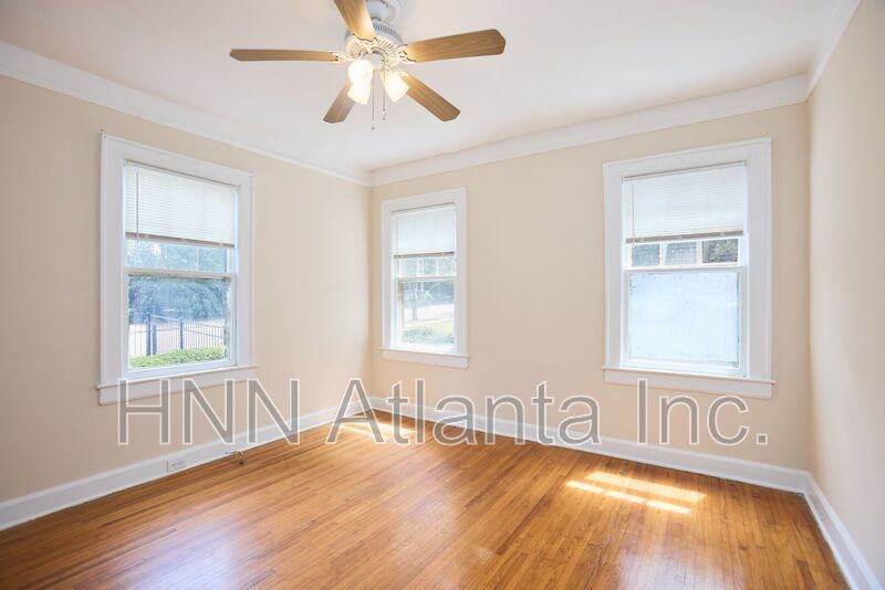 Spacious 1/1 in Midtown Neighborhood property image