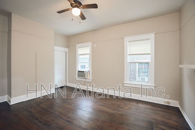 Charming Studio in the Heart of Atlanta – 887 Myrtle St, Unit 4 property image