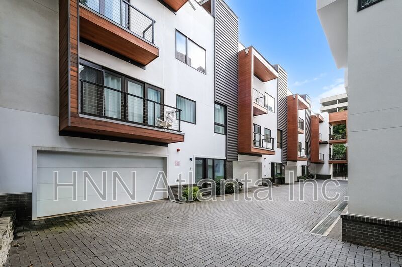 Sleek 2BR Townhome-Style Condo with Rooftop Deck property image