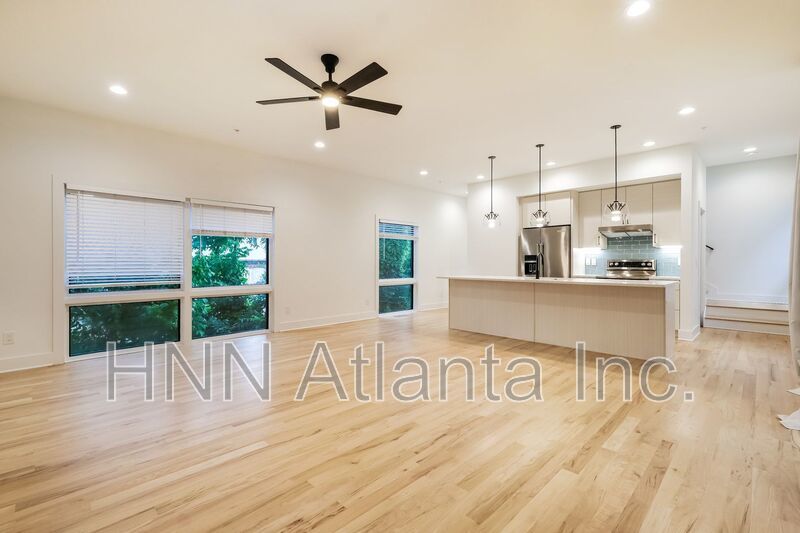 Sleek 2BR Townhome-Style Condo with Rooftop Deck property image
