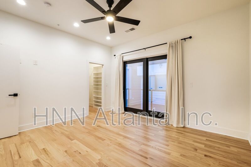 Sleek 2BR Townhome-Style Condo with Rooftop Deck property image