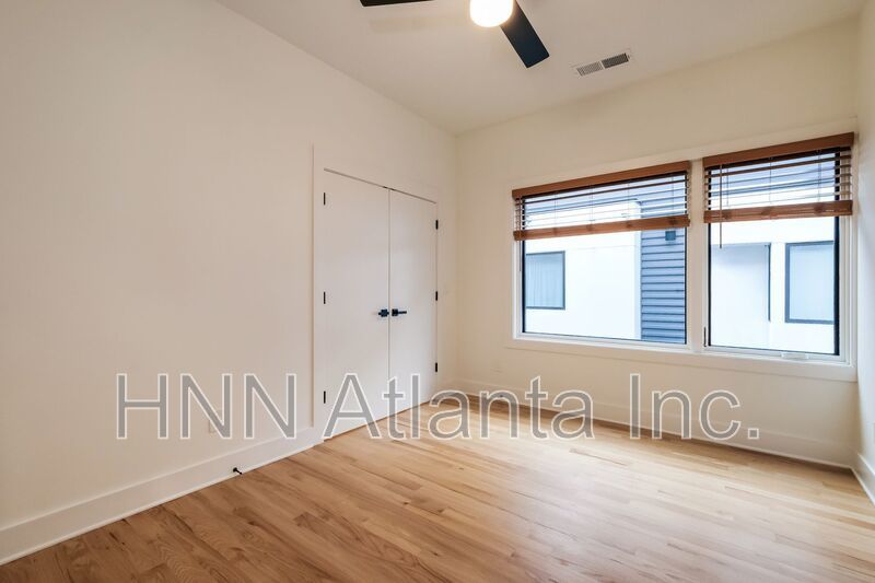 Sleek 2BR Townhome-Style Condo with Rooftop Deck property image
