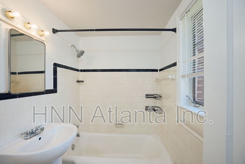 Lovely Virginia Highland Historic 1/1 Apartment property image
