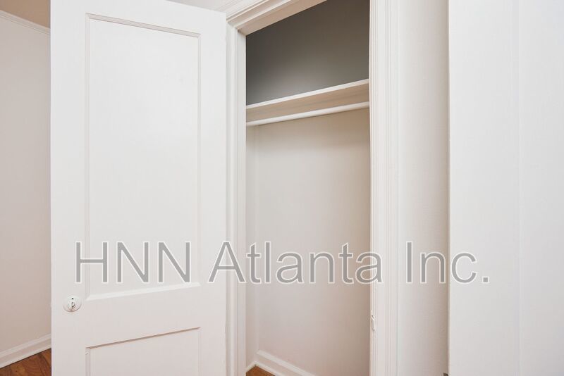 Lovely Virginia Highland Historic 1/1 Apartment property image
