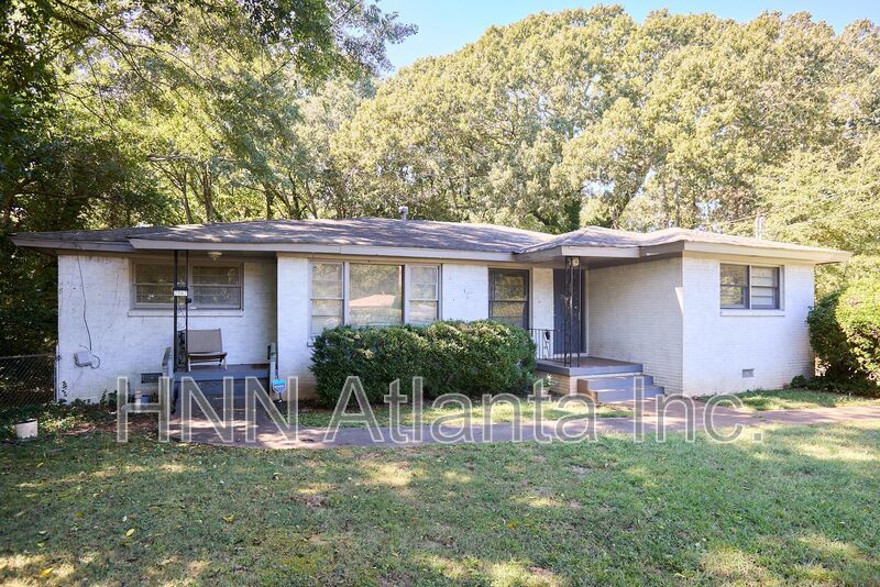 Spacious 2-Bedroom Duplex with a Bonus Room in Decatur property image